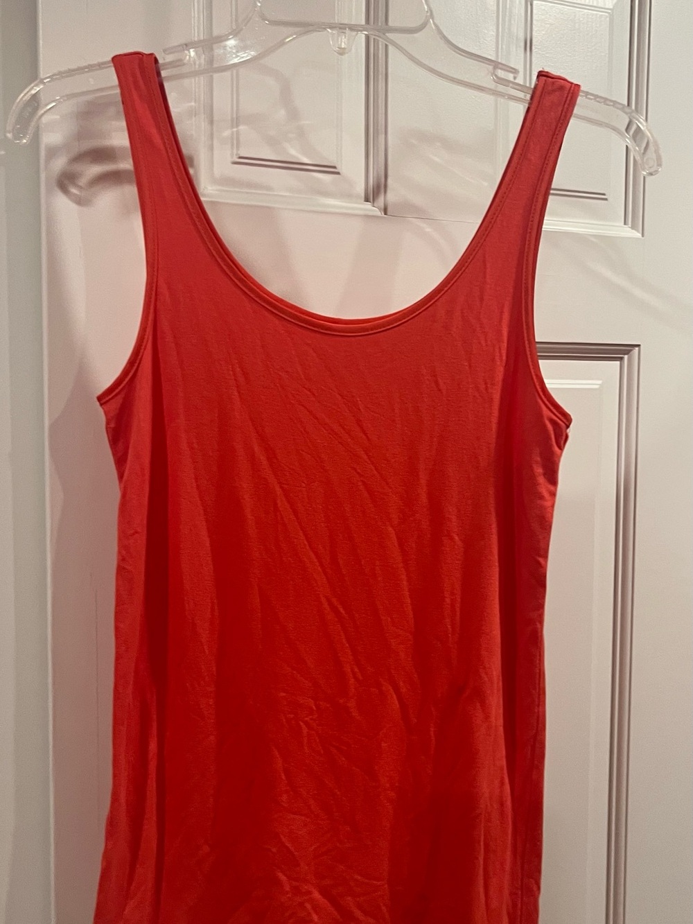 Ann Taylor Scoop Neck Tank Top